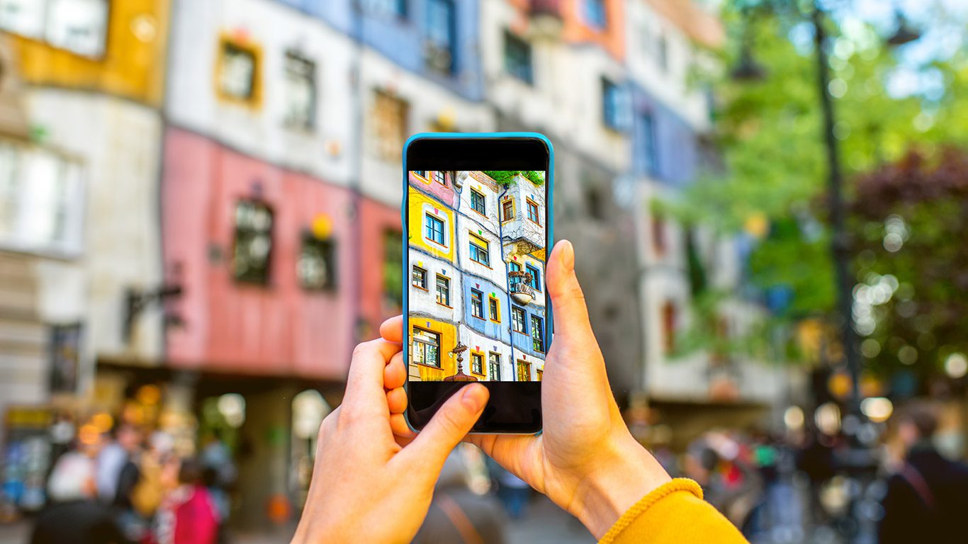  Dicas para tornar o smartphone um aliado na sua viagem 