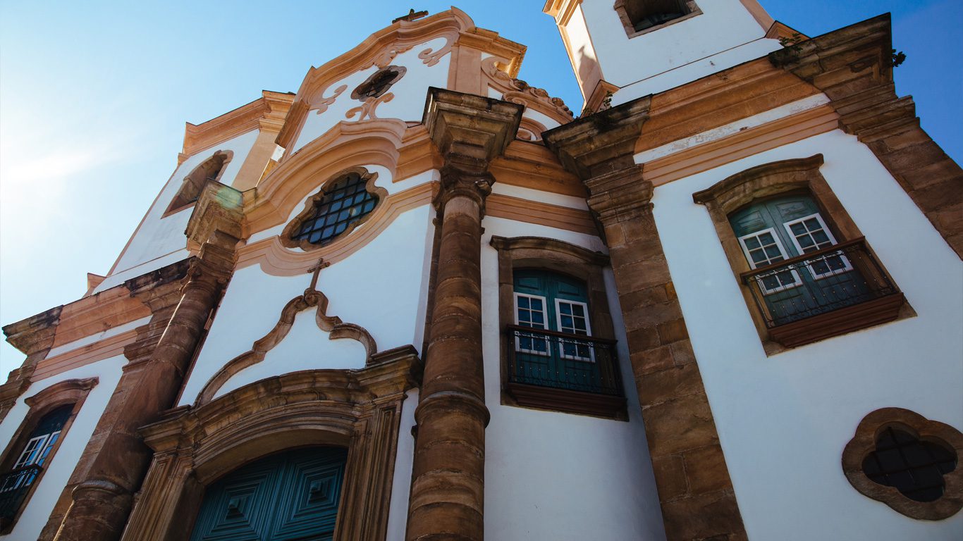 Conheça 5 destinos para amantes das artes e das viagens